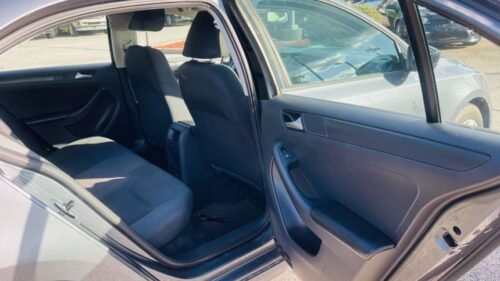 2014 Volkswagen Jetta Base Sedan Manual - Image 5