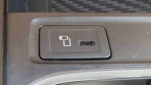 2023 Mercedes-Benz EQB 300 4MATIC - Image 5