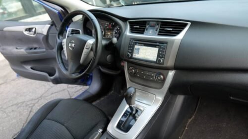 2014 Nissan Sentra SR CVT - Image 7