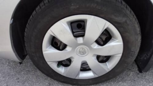 2009 Toyota Camry LE I4 Automatic - Image 2