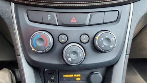 2018 Chevrolet Trax LS FWD - Image 4