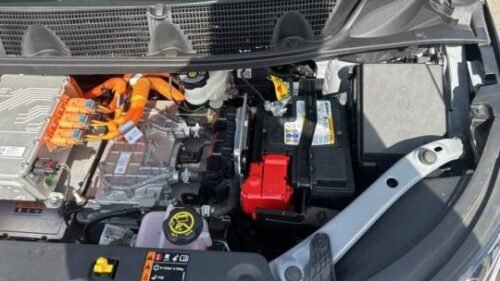 2021 Chevrolet Bolt EV LT - Image 2