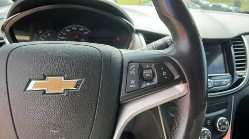 2018 Chevrolet Trax LT FWD - Image 3