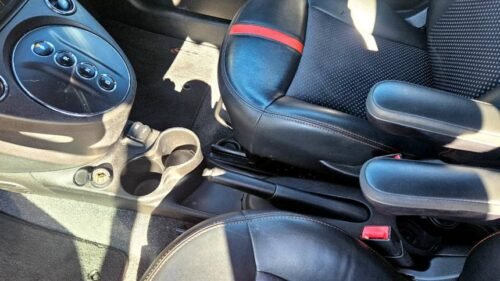 2015 FIAT 500e Hatchback - Image 2