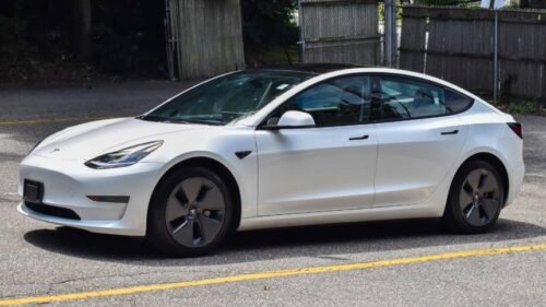 2023 Tesla Model 3 RWD