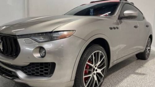 2017 Maserati Levante S - Image 10