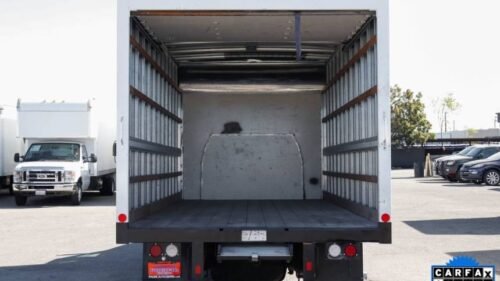 2021 Ford E-Series Cutaway E-350 SRW 138" WB - Image 9