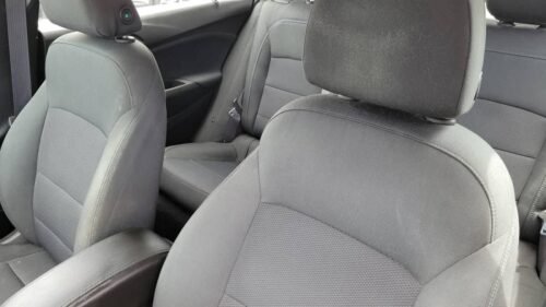 2017 Chevrolet Cruze LT with 1SD Hatchback Automatic - Image 7