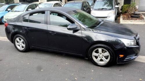 2014 Chevrolet Cruze LT with 1LT Automatic - Image 6
