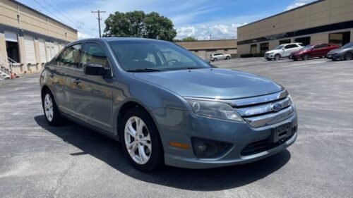2012 Ford Fusion SE FWD - Image 10
