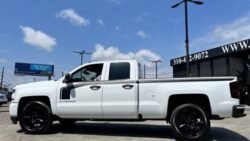 2018 Chevrolet Silverado 1500 Custom Double Cab Standard Box 2WD