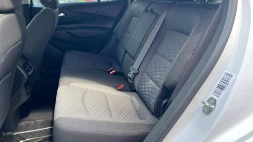 2020 Chevrolet Equinox LT with 2FL AWD - Image 4