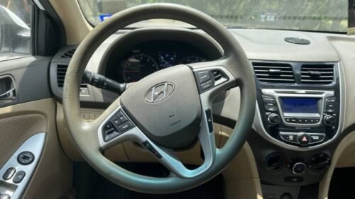 2014 Hyundai Accent GLS Sedan Automatic - Image 10