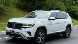 2021 Volkswagen Atlas 2021.5 3.6L V6 SEL Premium 4MOTION