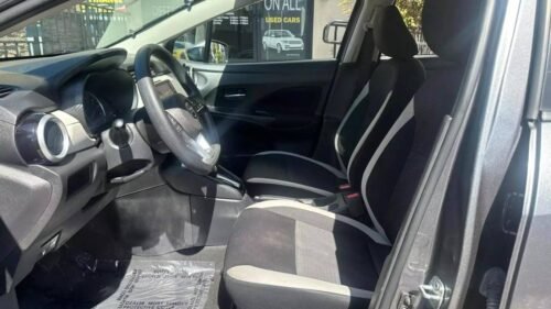 2021 Nissan Versa SV CVT - Image 9