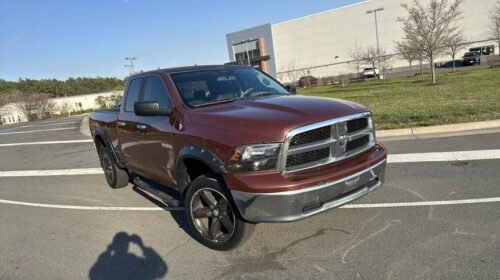 2010 Dodge Ram 1500 SLT Quad Cab Regular Bed 4WD - Image 9