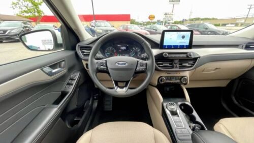 2022 Ford Escape SEL FWD - Image 4