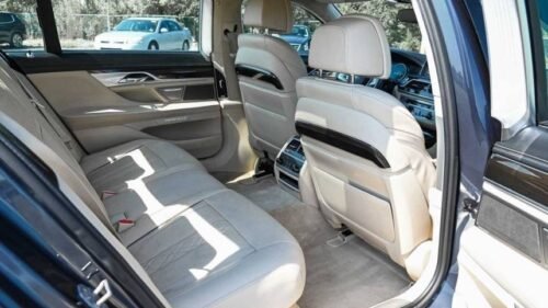 2016 BMW 750i xDrive - Image 2