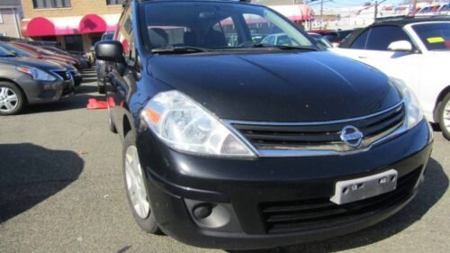 2012 Nissan Versa 1.8 S Hatchback Manual - Image 13