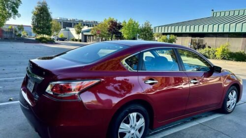 2014 Nissan Altima 2.5 S - Image 9