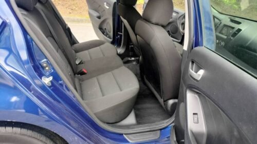 2017 Kia Forte LX Sedan Automatic - Image 4