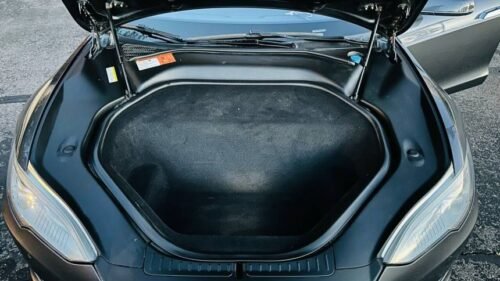 2015 Tesla Model S P85D AWD - Image 2