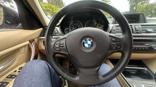 2013 BMW 328i Sedan - Image 3