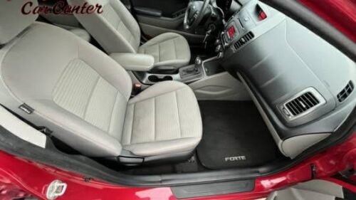 2014 Kia Forte LX Sedan Automatic - Image 4