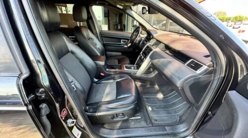 2017 Land Rover Discovery Sport SE - Image 5