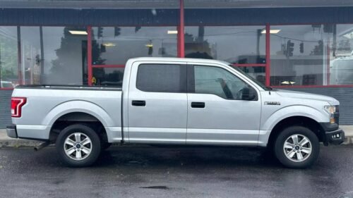 2015 Ford F-150 XL SuperCrew 5.5' Box RWD - Image 9