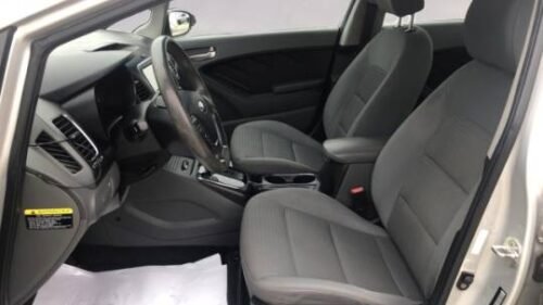 2018 Kia Forte LX Sedan Automatic - Image 5
