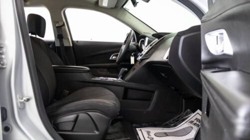 2016 Chevrolet Equinox LS AWD - Image 2