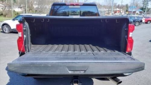 2021 Chevrolet Silverado 2500HD High Country Crew Cab Standard Bed 4WD - Image 9