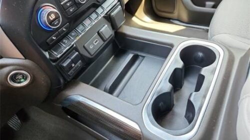 2019 Chevrolet Silverado 1500 RST Crew Cab Short Box 4WD - Image 2