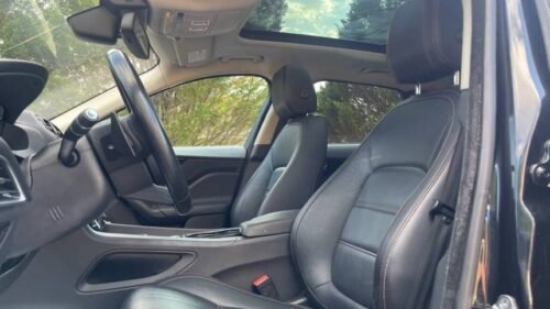 2017 Jaguar F-PACE Prestige 35t - Image 9