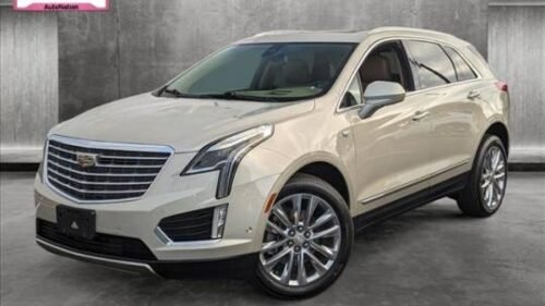 2017 Cadillac XT5 Platinum AWD - Image 10