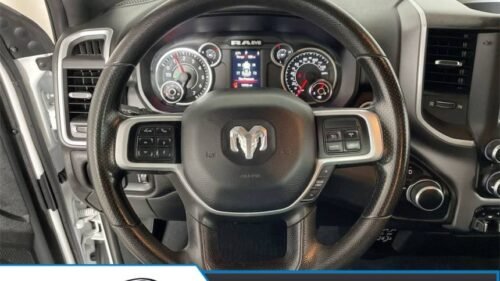 2022 Ram 3500 Big Horn Crew Cab 6'4" Box 4WD - Image 5
