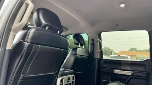 2019 Ford Super Duty F-250 Lariat 4WD Crew Cab 8' Box - Image 2