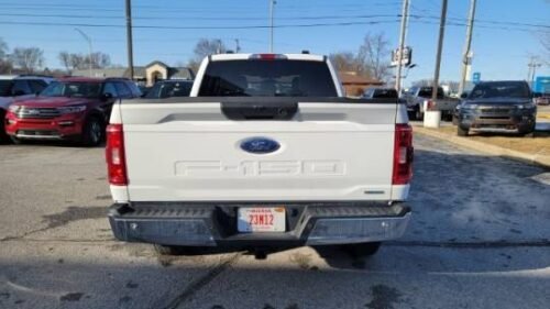 2021 Ford F-150 XLT SuperCrew 5.5' Box 4WD - Image 10