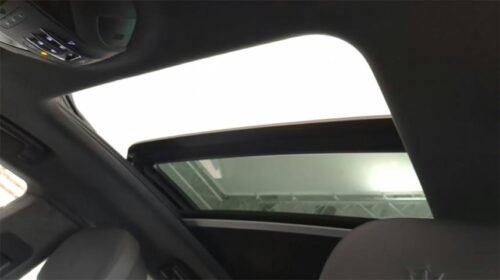 2023 Maserati Levante Modena - Image 3