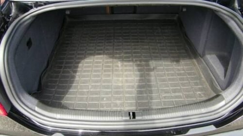 2012 Nissan Versa 1.8 S Hatchback Manual - Image 10