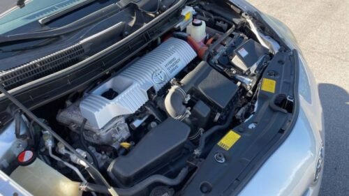 2014 Toyota Prius Four - Image 8