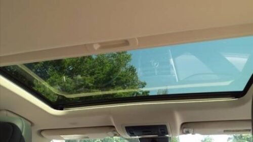 2022 Chrysler Pacifica Touring L FWD - Image 5