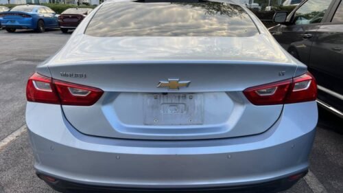 2017 Chevrolet Malibu LT with 1LT - Image 5