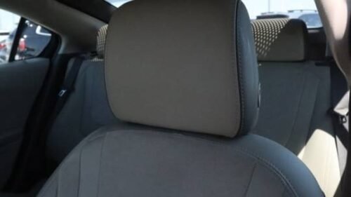 2013 Chevrolet Volt Hatch - Image 4