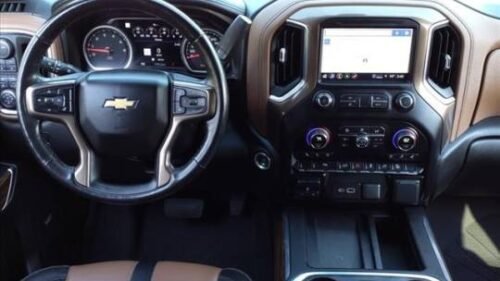 2021 Chevrolet Silverado 2500HD High Country Crew Cab Standard Bed 4WD - Image 5