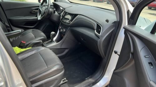 2018 Chevrolet Trax LT FWD - Image 8