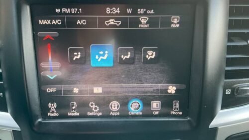 2016 Ram 1500 SLT Quad Cab 6'4" Box 4WD - Image 6
