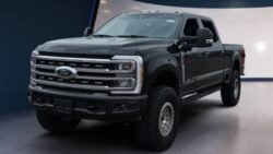 2024 Ford Super Duty F-250 King Ranch Crew Cab 6.75' Box 4WD