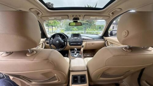 2013 BMW 328i Sedan - Image 4